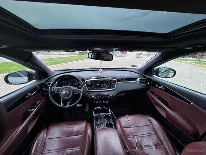 Kia Sorento-4