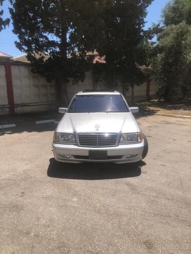 Mercedes C 280-1