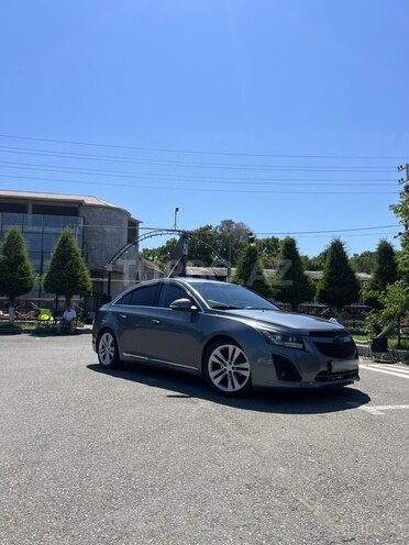 Chevrolet Cruze-9