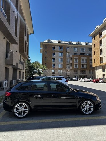 Audi A3-4