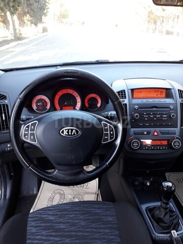 Kia Ceed SW-10