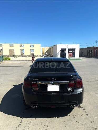 Chevrolet Cruze-2