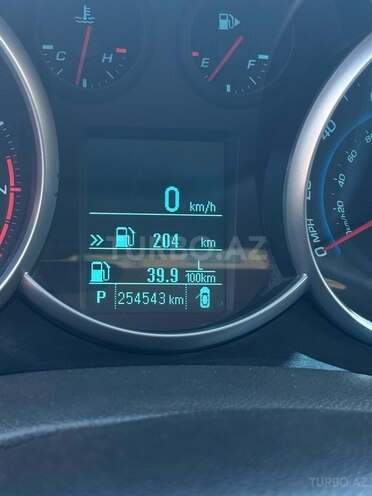 Chevrolet Cruze-8