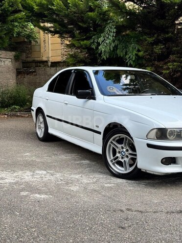 BMW 528-3