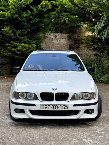 BMW 528-1