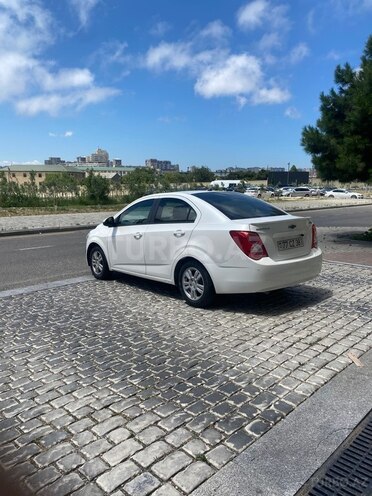 Chevrolet Aveo-4