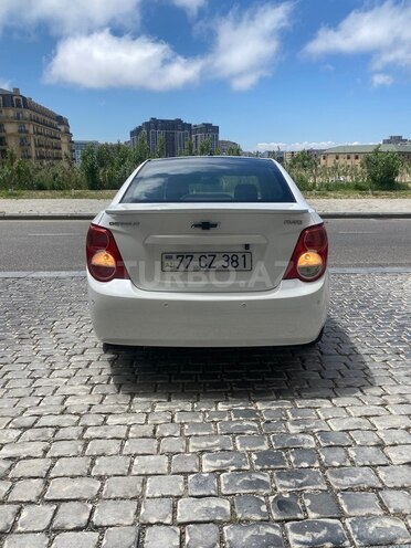 Chevrolet Aveo-6