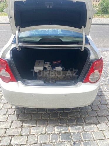 Chevrolet Aveo-14