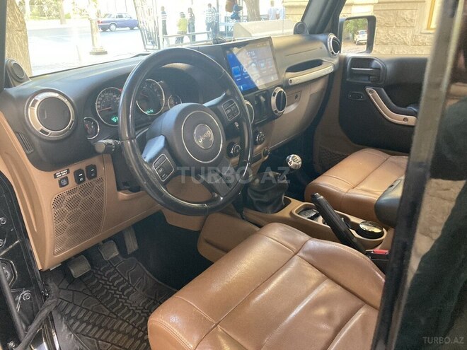 Jeep Wrangler-5