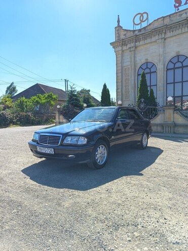 Mercedes C 200-2