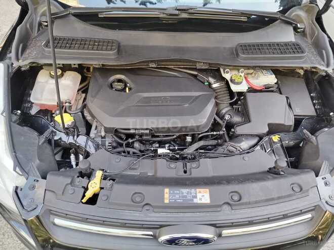 Ford Escape-11