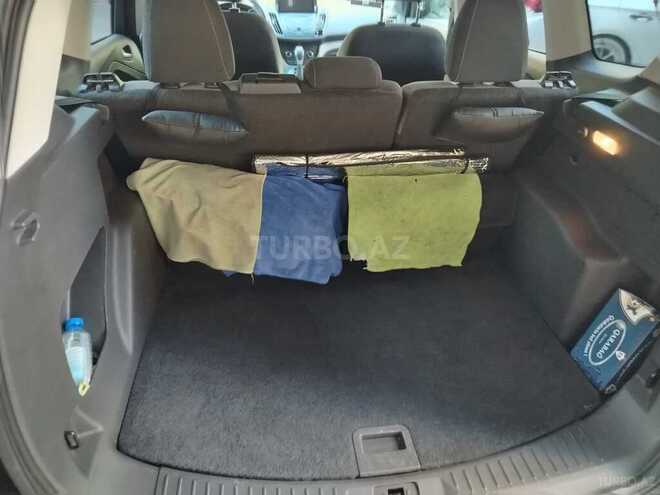 Ford Escape-12