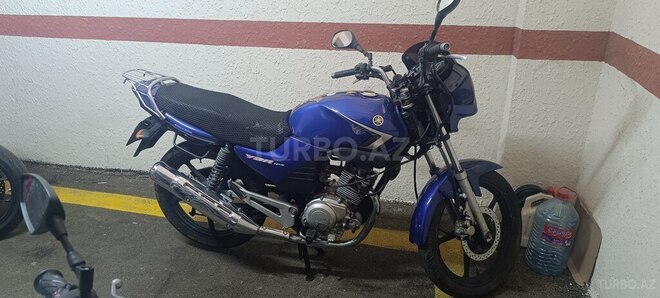 Yamaha YBR 125-4
