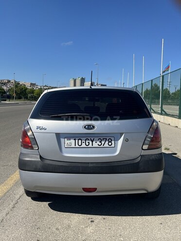 Kia Rio-3