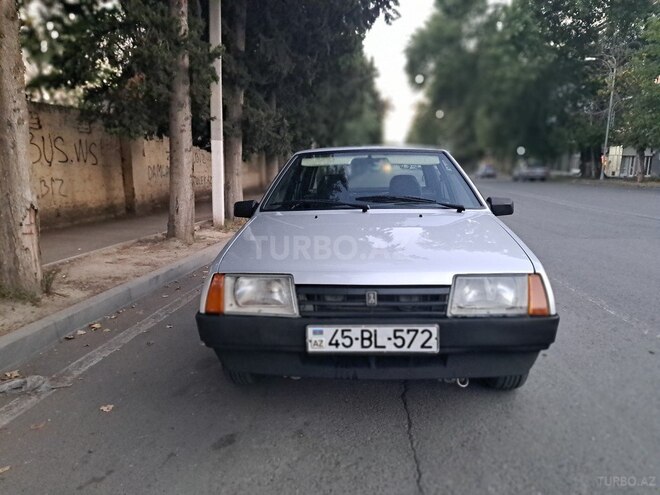 LADA (VAZ) 21099-1