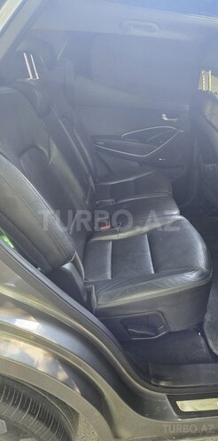 Hyundai Santa Fe-10