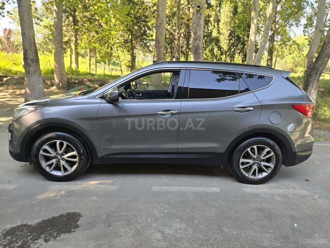 Hyundai Santa Fe-6