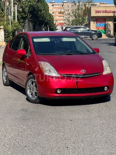 Toyota Prius-12