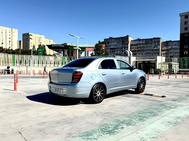 Chevrolet Cobalt-6