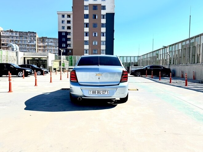 Chevrolet Cobalt-5