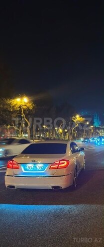 Hyundai Genesis-15
