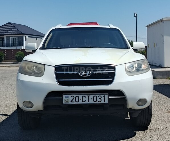 Hyundai Santa Fe-1