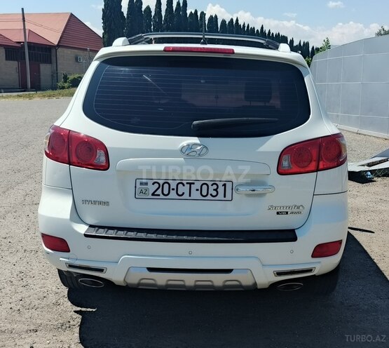 Hyundai Santa Fe-3