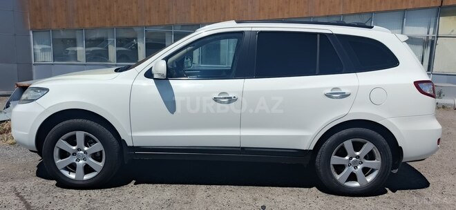 Hyundai Santa Fe-4