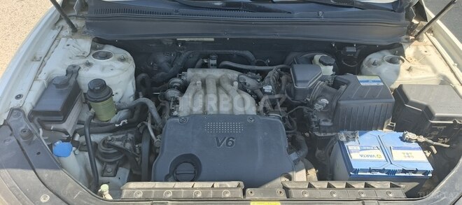 Hyundai Santa Fe-15