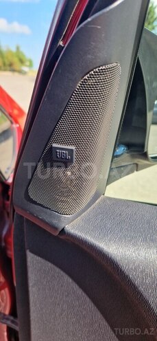 Toyota Prius-7