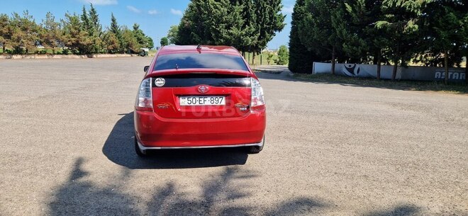 Toyota Prius-8