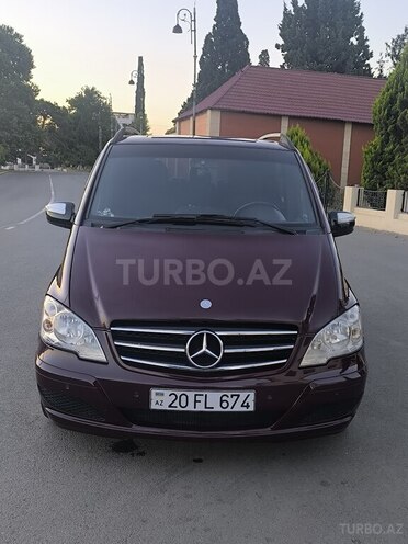 Mercedes Viano-1