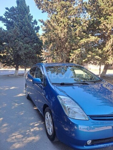 Toyota Prius-2