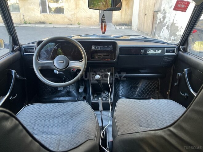 LADA (VAZ) 2107-7