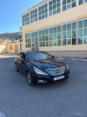 Hyundai Sonata-3
