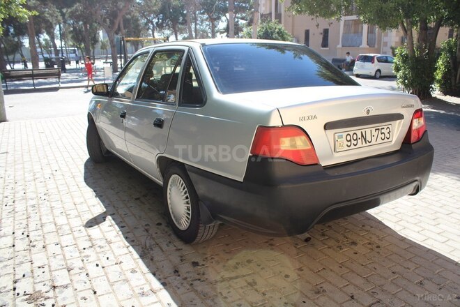 Daewoo Nexia-3