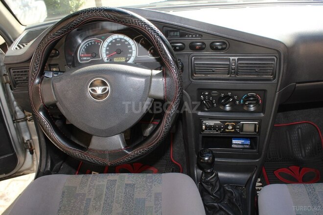 Daewoo Nexia-11