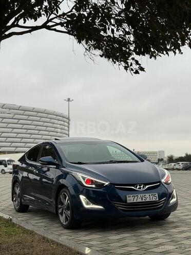 Hyundai Elantra-2