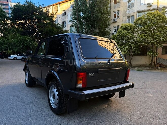 LADA (VAZ) Niva-2