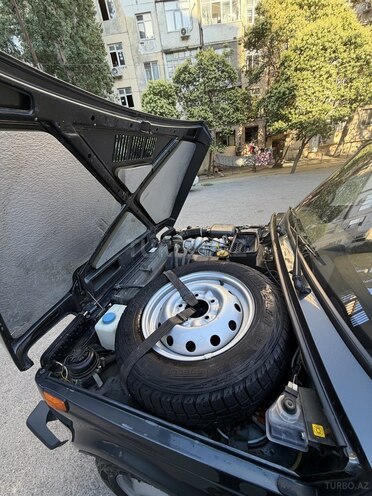 LADA (VAZ) Niva-6