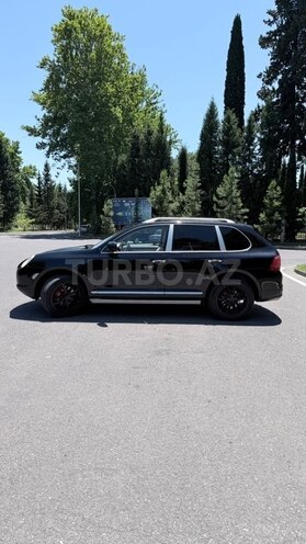 Porsche Cayenne Turbo-8