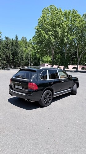 Porsche Cayenne Turbo-7