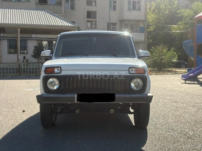 LADA (VAZ) Niva-1