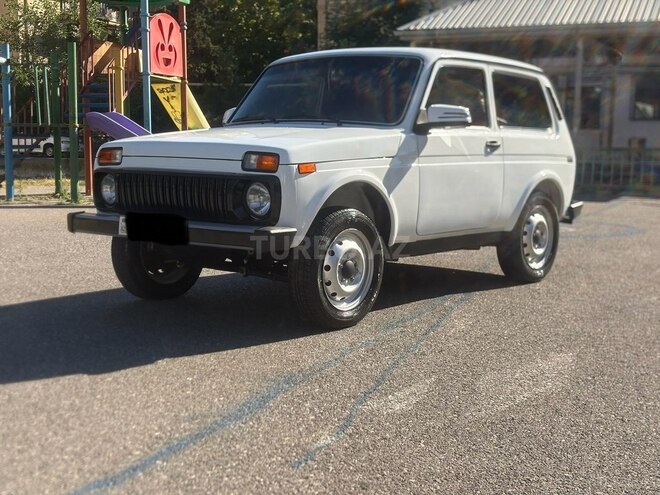 LADA (VAZ) Niva-4