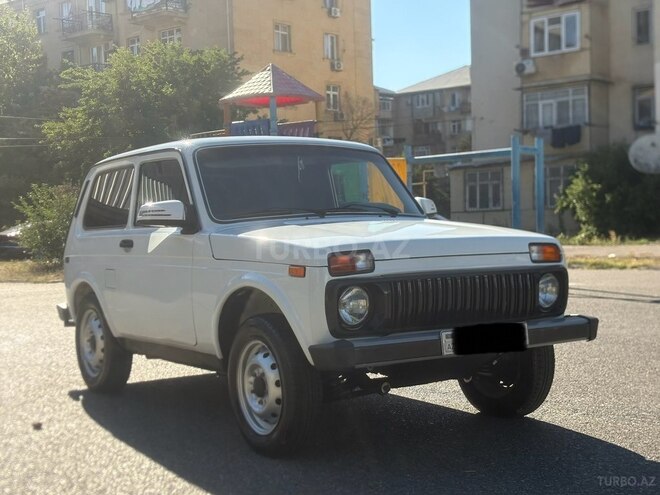 LADA (VAZ) Niva-2