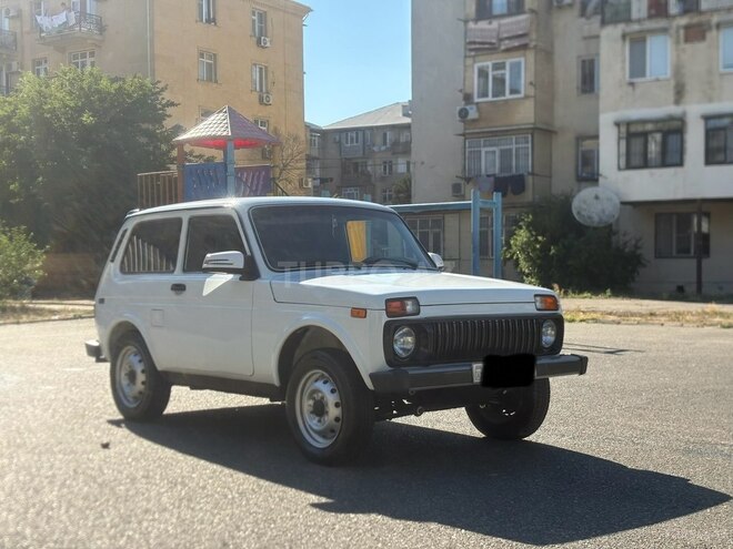 LADA (VAZ) Niva-3