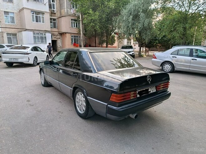 Mercedes 190-3