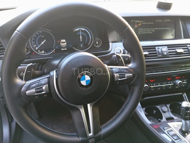 BMW 528-8