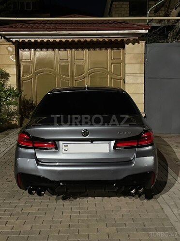 BMW 530-5