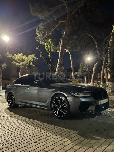 BMW 530-2